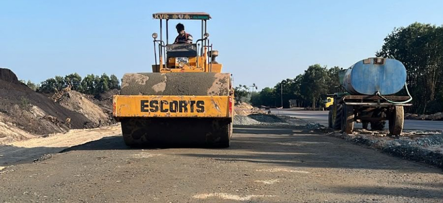 Heavy Duty Industrial Concrete Road Construction and Asphalt Paving Layout